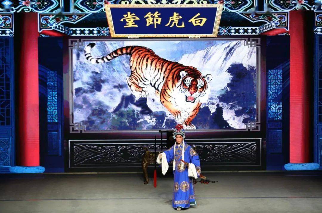 今夜精彩百年赓续吴韵芬芳小王彬彬锡剧非遗传承作品青年演员展演