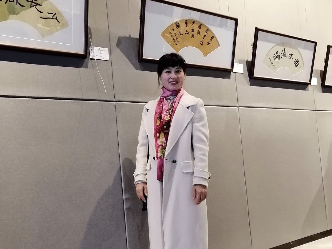 天台好教师孙卫华: 三尺讲台守初心, 培桃育李沐春风!_孩子_班级_书法