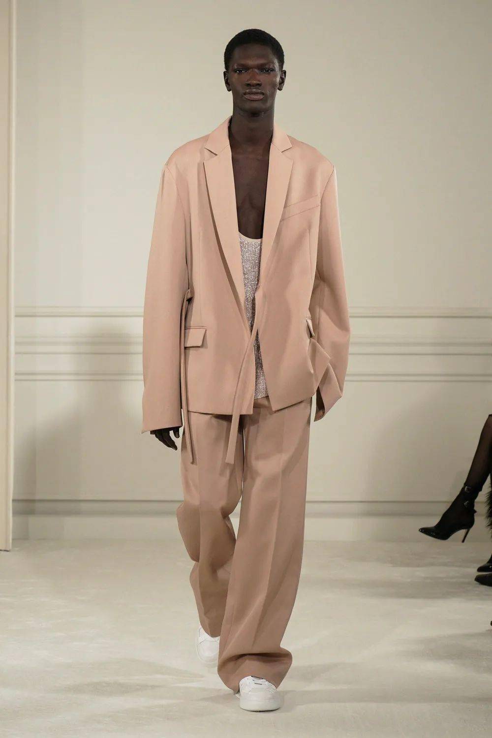 定制【秀场】Valentino 2022春夏高级定制系列