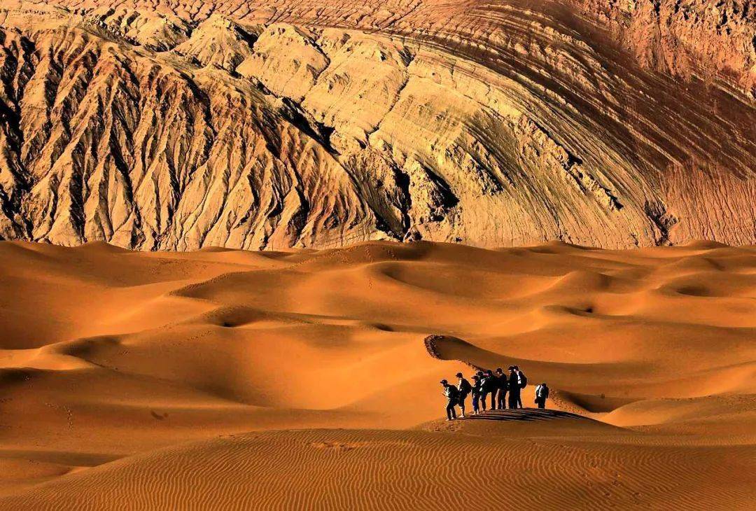 旅行社版:库木塔格沙漠汽车一日游(每周末发团)_旅游_吐鲁番_火焰山