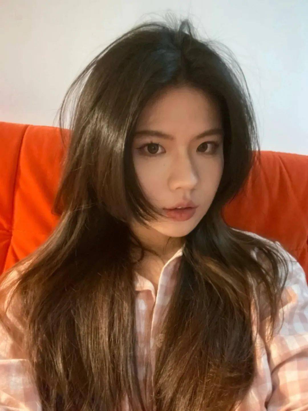 发型“换头”失败？Lisa这次真翻车了！