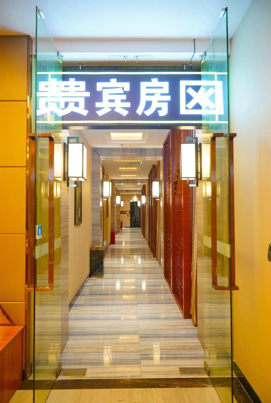 罗定这家过万平方的休闲胜地吃喝玩乐全都有