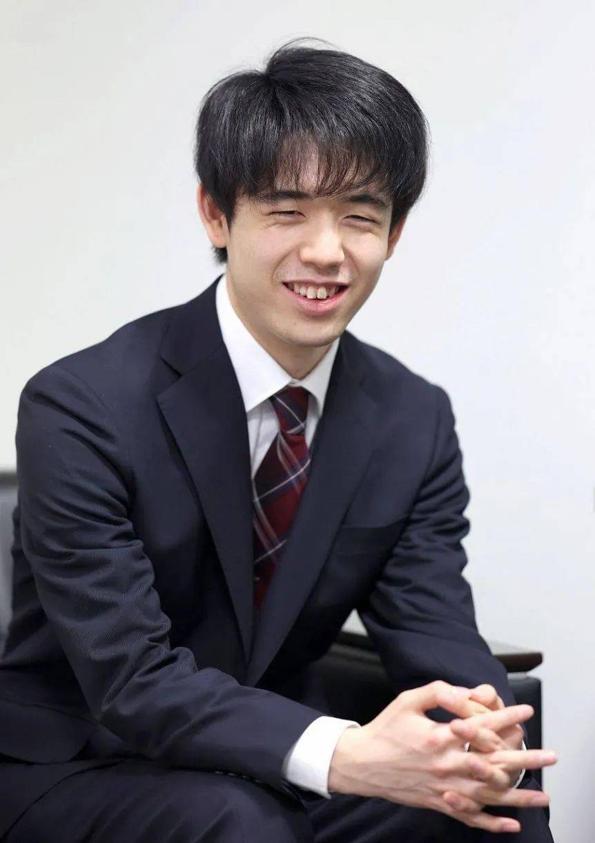 年少有为从人工智能收益藤井聪太关航太郎上