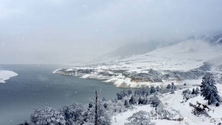 凉山|静谧如画！凉山雪景如绝美水墨画