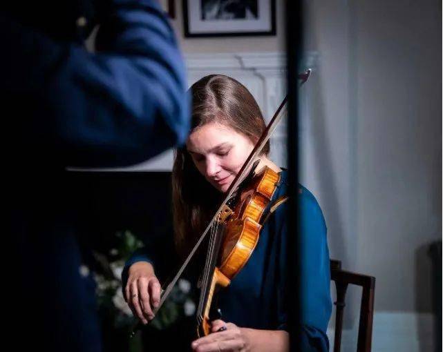 分享珍妮99杨森12把斯特拉迪瓦里宝琴演绎的古典名曲集