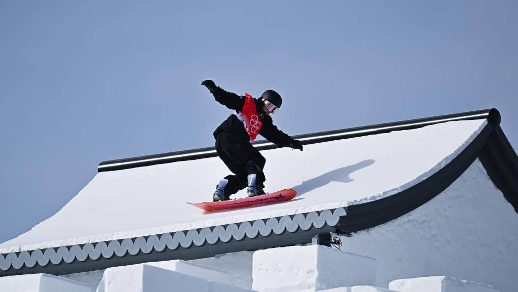 道具|苏翊鸣飞檐走壁的“雪长城” 蓝本取自山海关