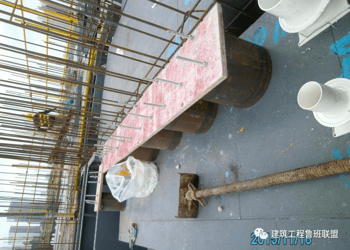 土建采用铝模,装配式施工时,机电如何配合预埋?