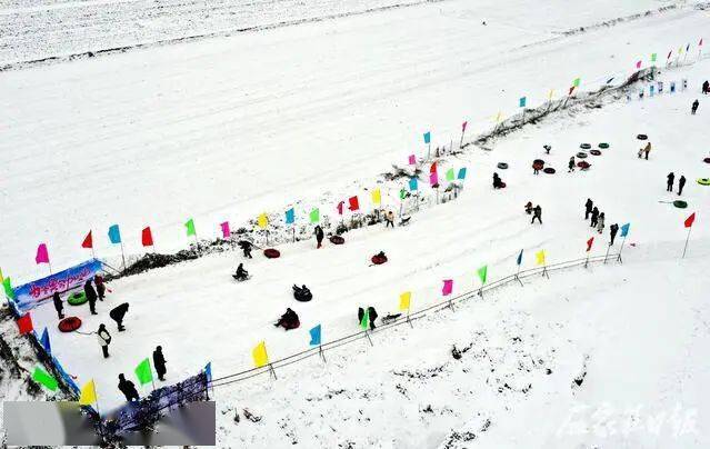 游客|“冬奥热”带火冰雪游 省会周边冰雪体验项目丰富多彩