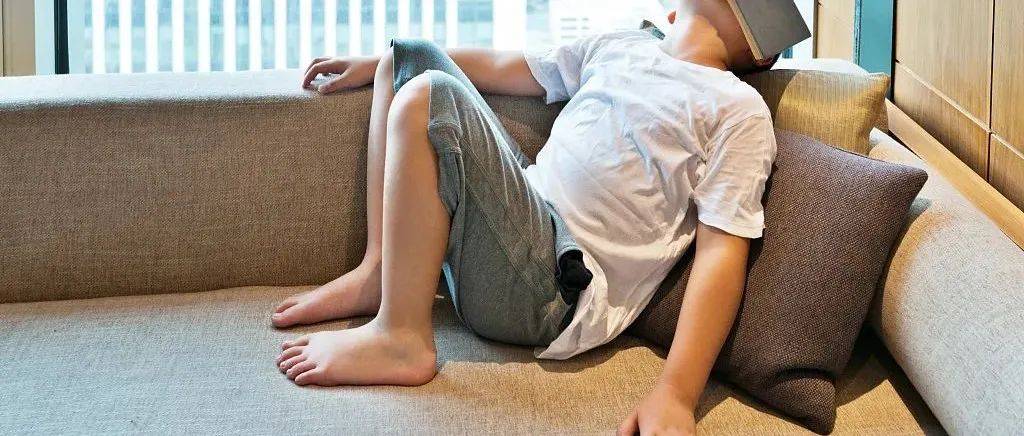 犯困≠犯懒!小心是身体发出的健康信号_睡眠_建议_条件反射