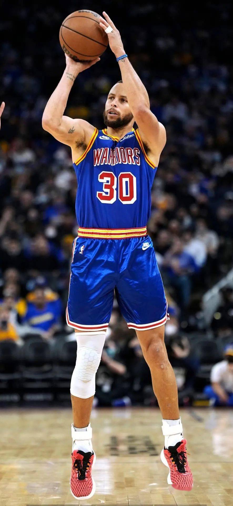 篮球壁纸库里的球风你喜欢吗