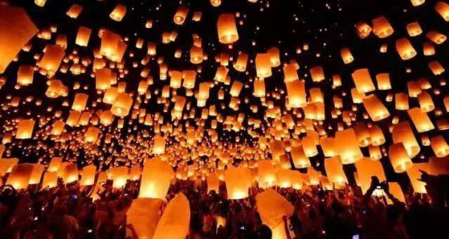 〇〇添一盏花灯盼一场相遇