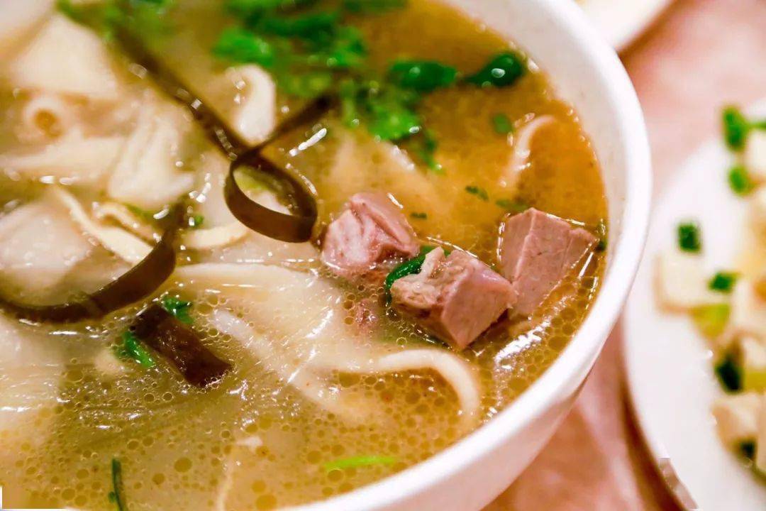 盘点|醇香浓郁老式烩面!汤鲜味足羊肉烩面!清爽可口捞烩面!