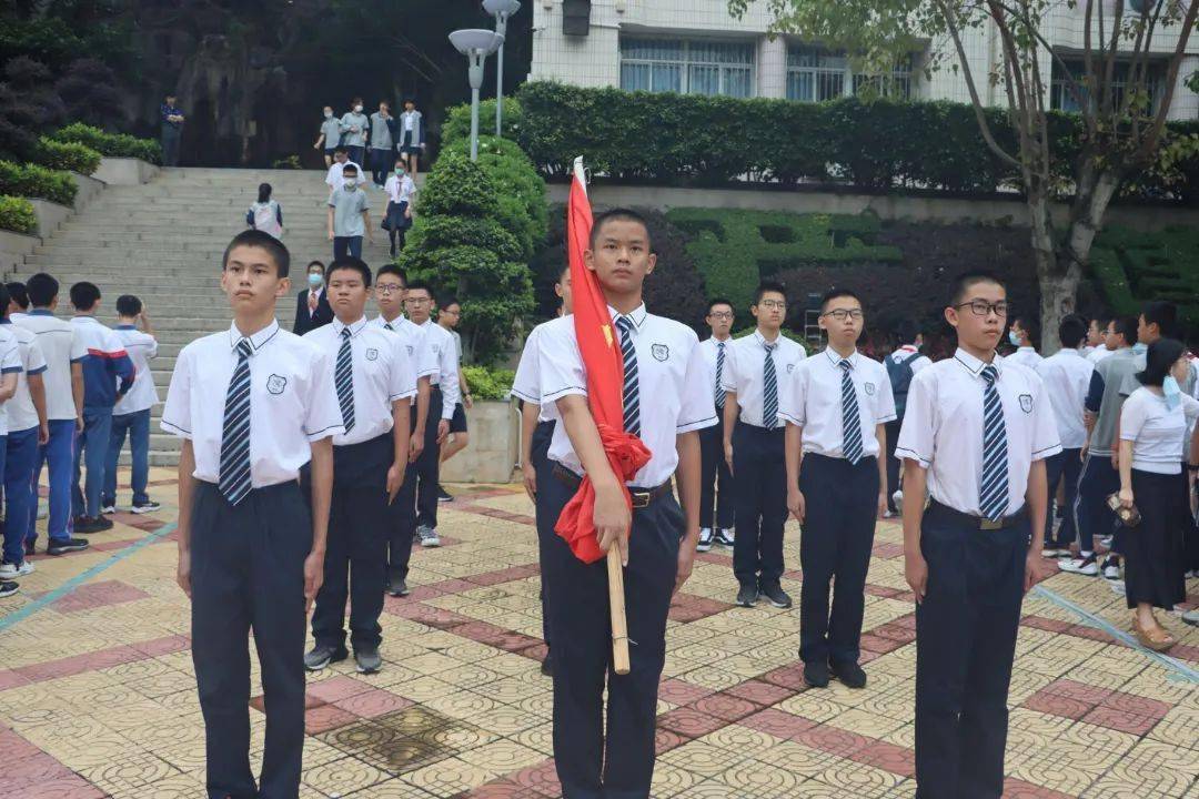 向國旗敬禮|雙十中學鎮海校區國旗班唱響愛國護旗主旋律_訓練_升旗