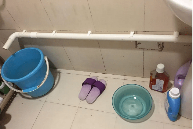 底气|年轻人抠起来，连大爷大妈都害怕