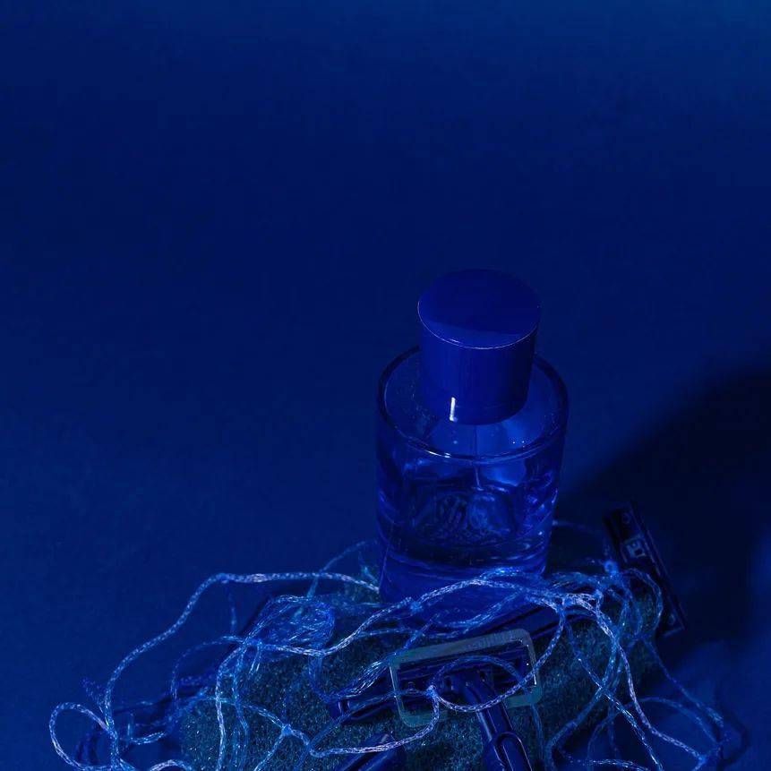 背景图克莱因蓝