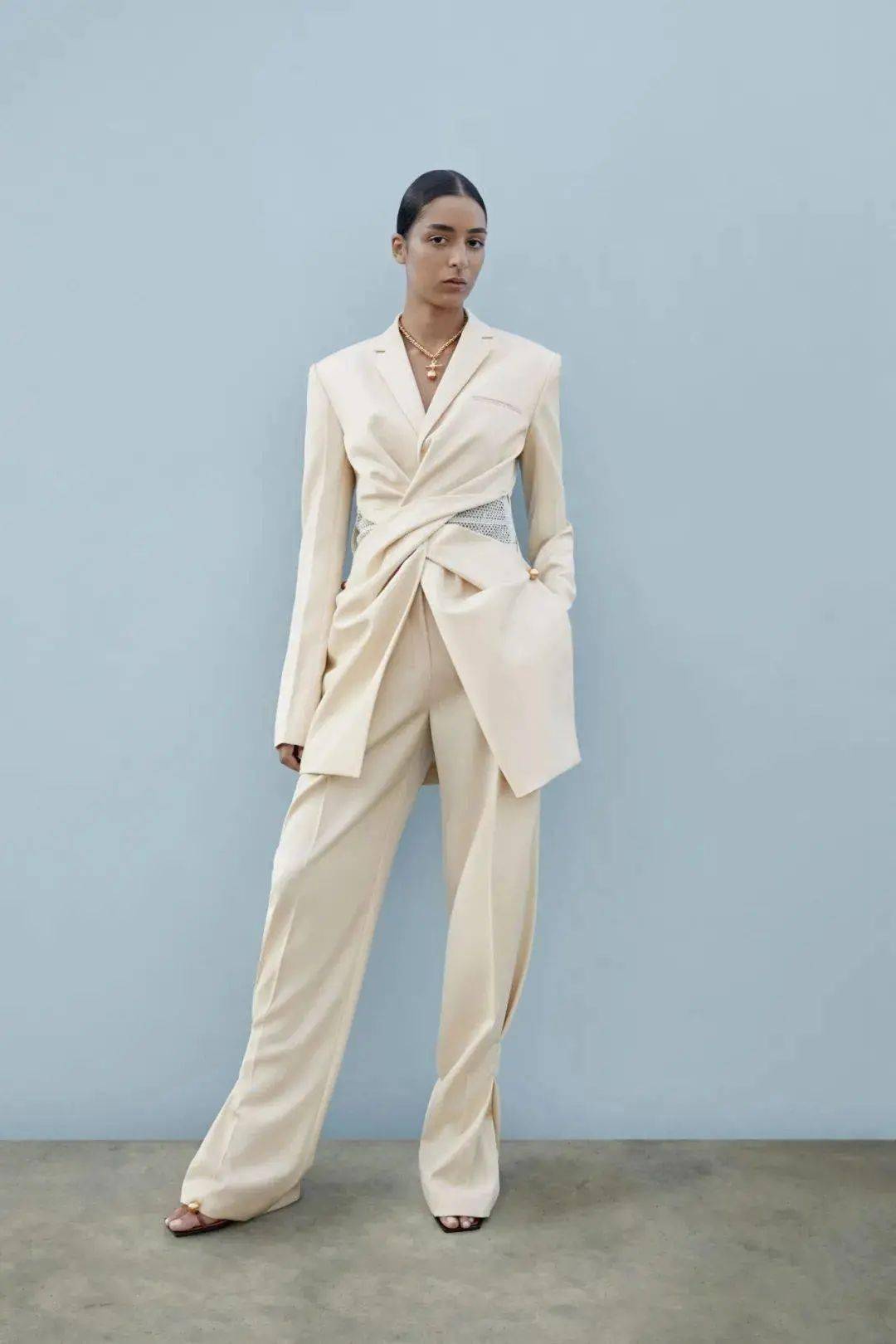 廓形 西装廓形2022流行趋势