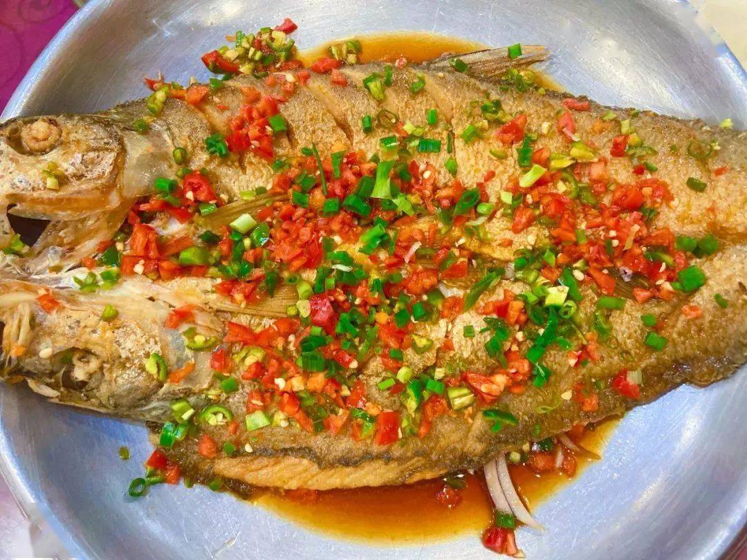 【老西门】用平凡味道打动你!仅128元享一撇一捺时尚餐厅6-8人套餐!湘