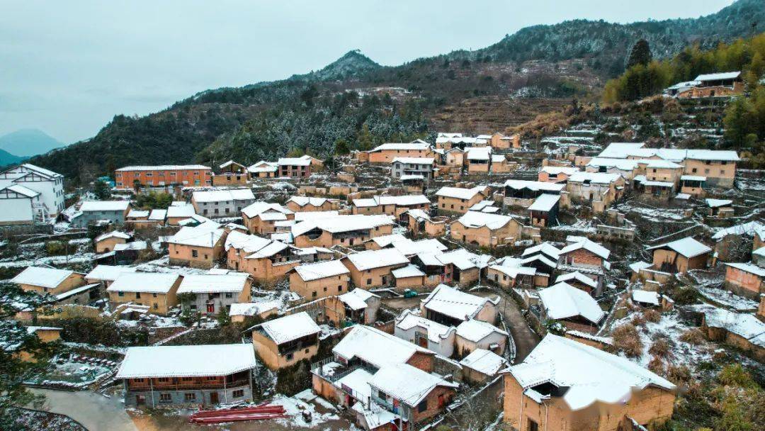 雪後西川帶你穿越千年古村