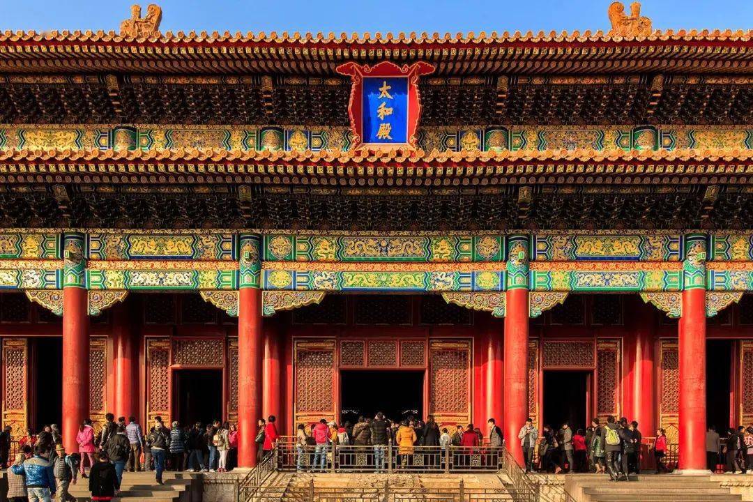 揭秘走进600年故宫看看古代皇帝他们家用什么样的家具