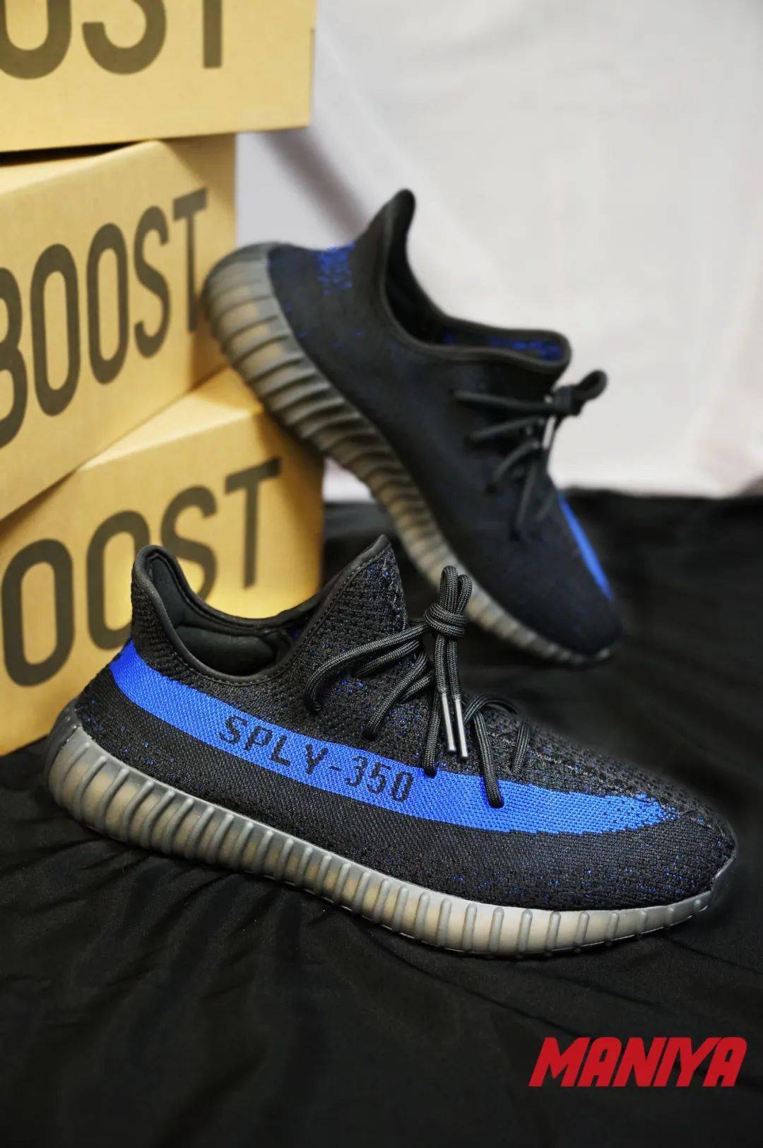 confirmed今早突襲專屬粉色滿天星週末還有一雙yeezy350狠貨要發售