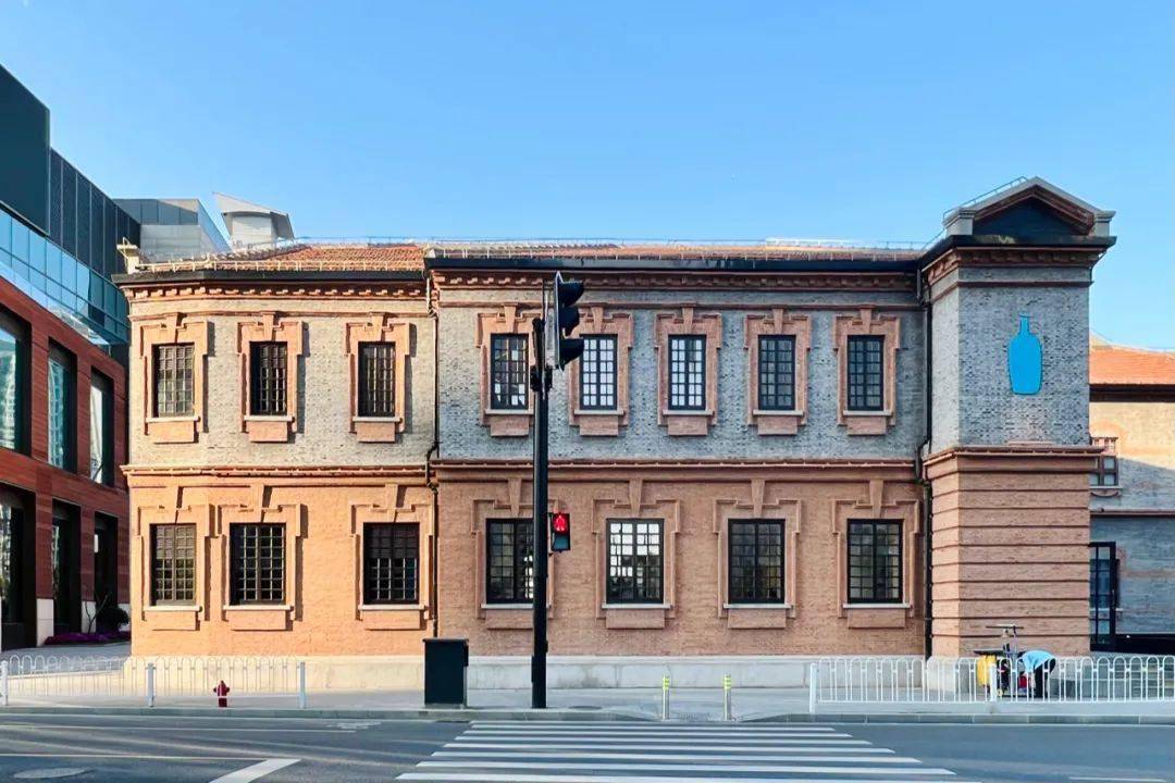 Blue Bottle 蓝瓶咖啡内地首店开业 小编历时5小时喝到 都经历了什么 Iziretail热点 队伍 顾客 营业