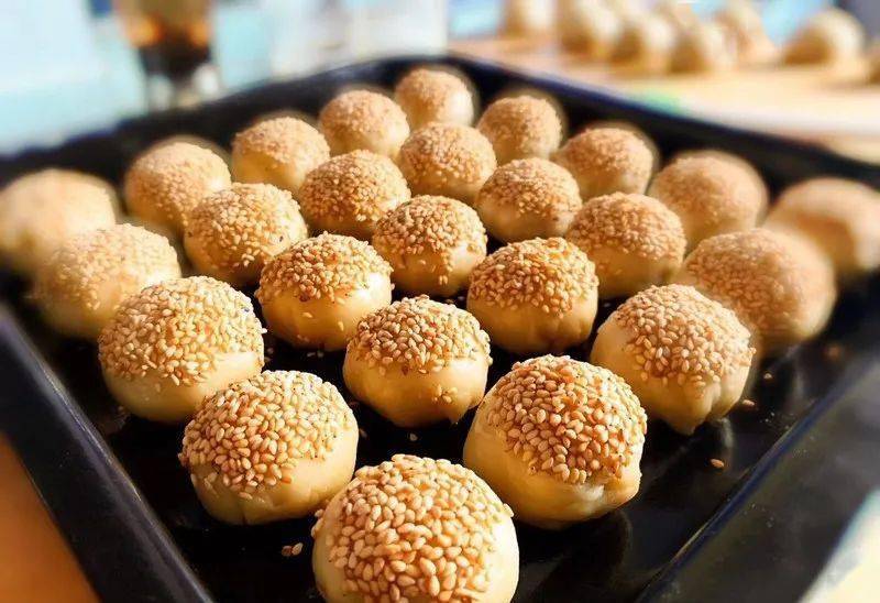 外面卖30一斤的棋子烧饼在家轻松做香酥可口比买的干净还好吃