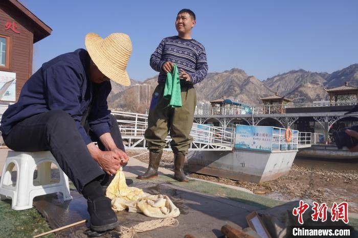 坚守|古稀之年“筏子客” ：50多年坚守做一件事