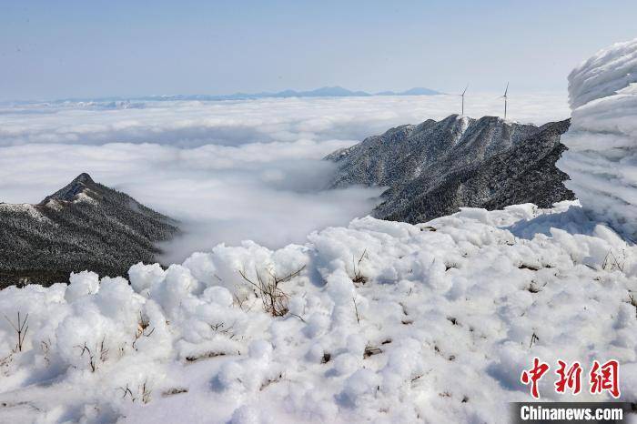 游客|湖南临武县：通天山春雪云雾美如画