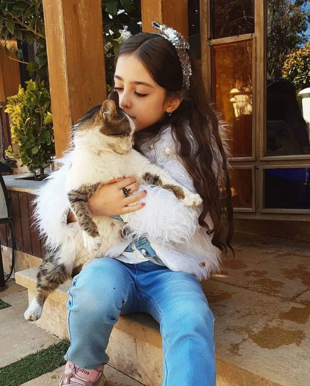 mahdis_女儿_爸爸