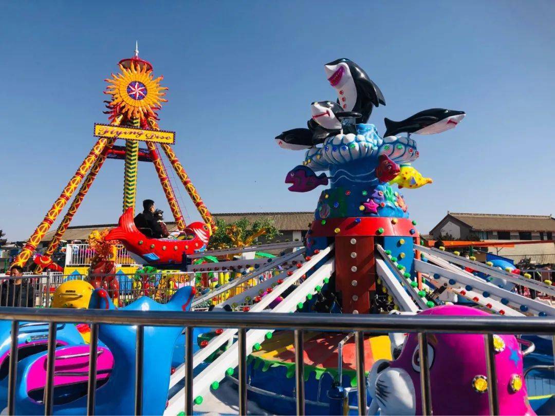 崆峒古镇就能玩到的高大上的游乐园"正好小编为介绍一处但又不想走远