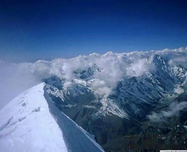 bobaye峰的景致照片提供:tomaz humarbobaye峰的首攀humar于1996年11