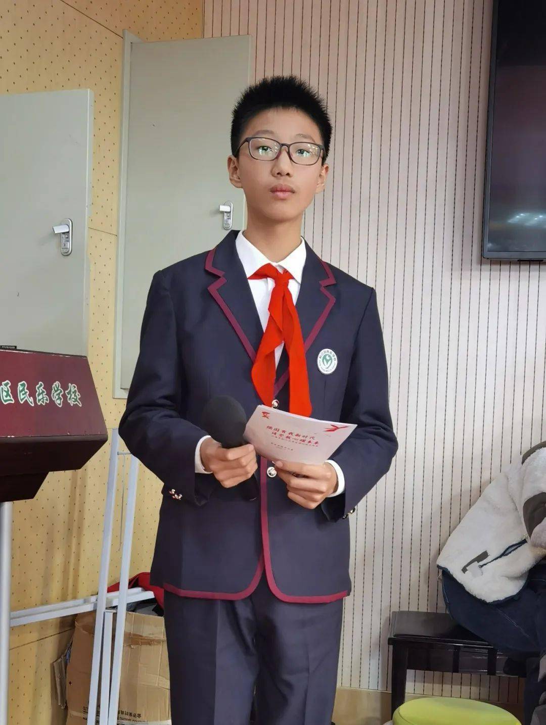 全人教育民乐之星陶熔品性一鸣惊人民乐学校六5中队陶一鸣