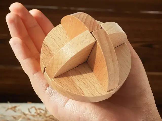 积木【DIY】木玩届的“乐高”积木，国风孔明锁，谁玩谁上瘾！