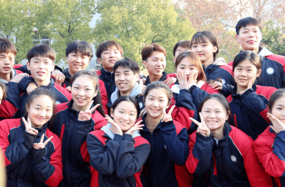 鸣鼓出征气势如虹株洲八中2022高考百日誓师大会