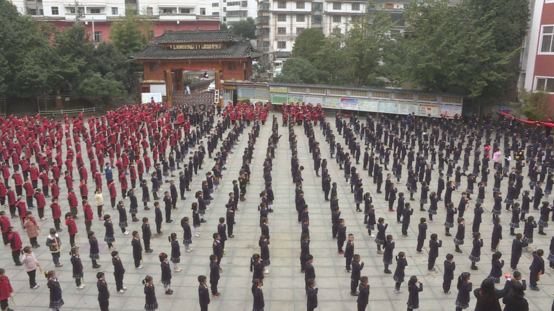 雷山县丹江小学:开展丰富多彩校园活动,助力学生快乐成长_开心_学期