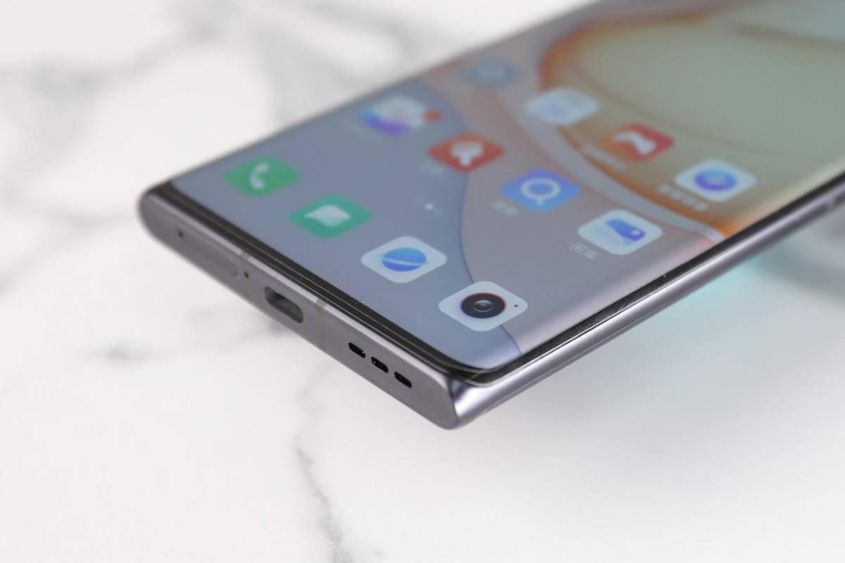努比亚z40pro新机爆发5000mah长续航4nm芯片16gb1tb卖5999