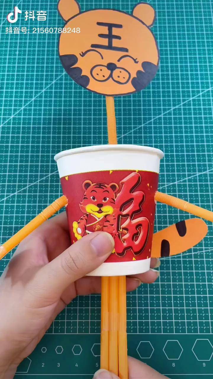 纸杯制作老虎方法图片