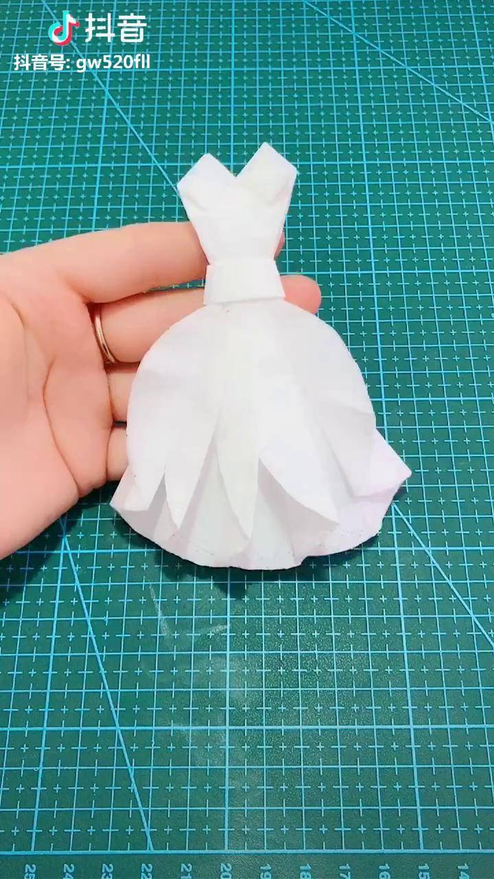 纸巾做的仙女裙好看吧折纸折纸我要上热门