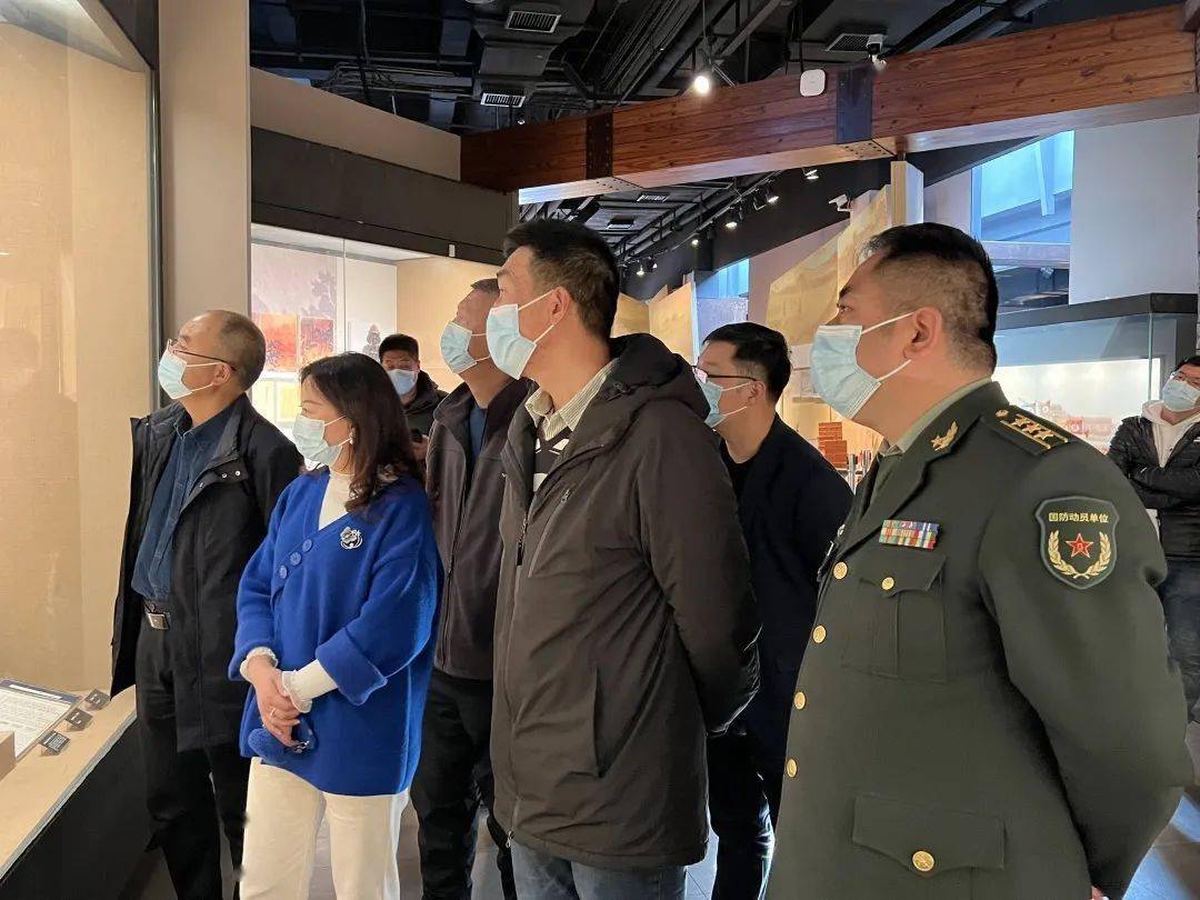 镇海区委常委穆伟军,镇海区发改局党委书记,局长宋琪