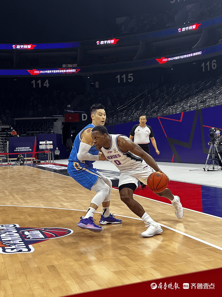 飞哥侃球陶汉林不在全队站出来防得好攻得快终结三连败