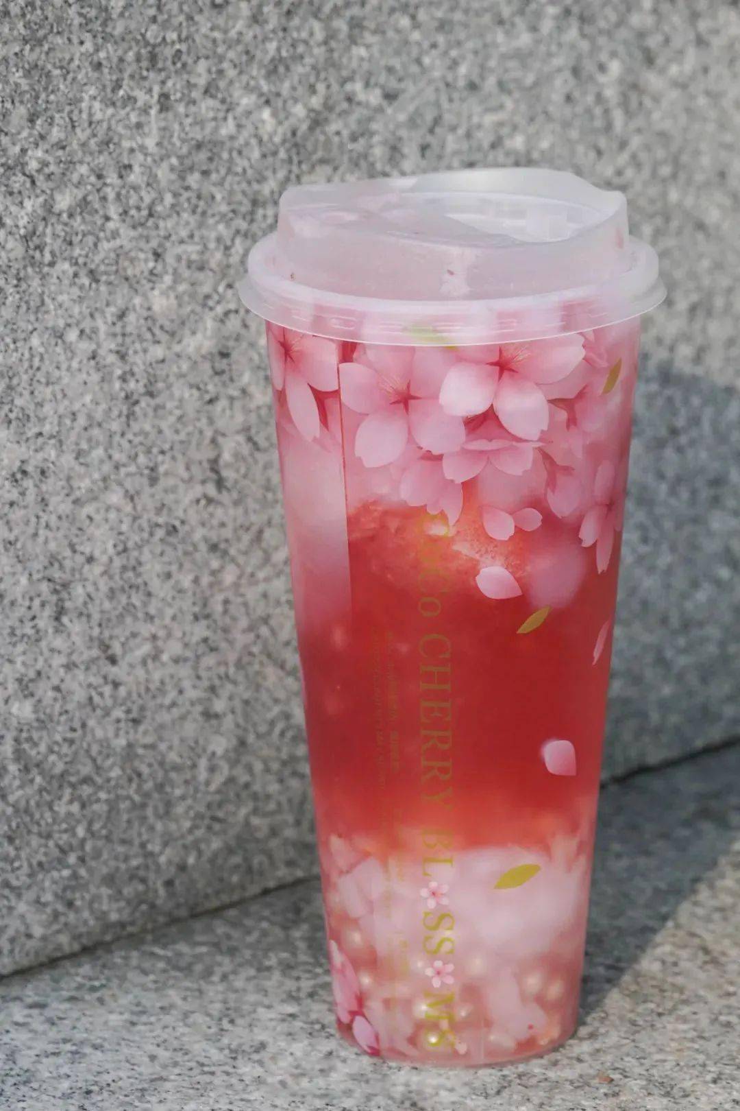 今年的38是樱花味的