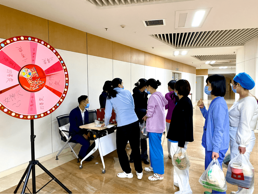 节日|芳菲三月，爱在国际~北京大学国际医院举办妇女节系列活动