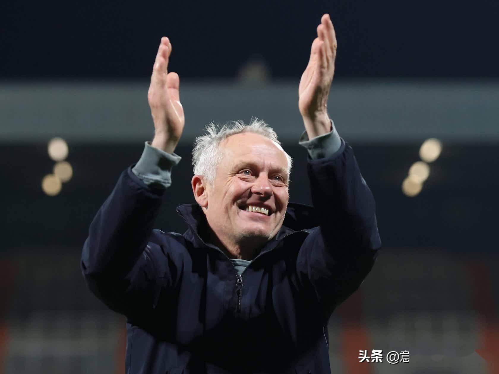 此次续约,施特赖希的教练团队几乎完全保留,包括助理教练拜耶,助理