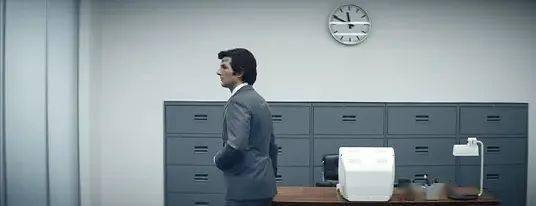 这部科技惊悚剧，打工人都应该去看看