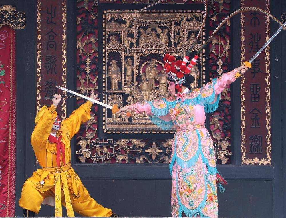 3月10日,佛山市"我们的中国梦"——文化进万家粤剧体验堂活动在祖庙开