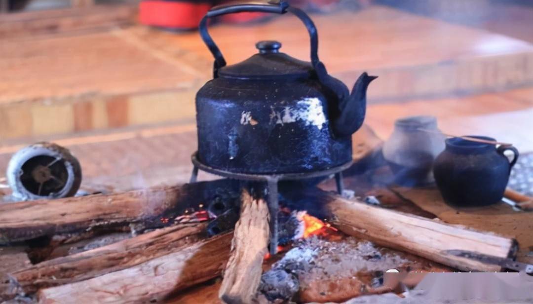 甘谷人的罐罐茶