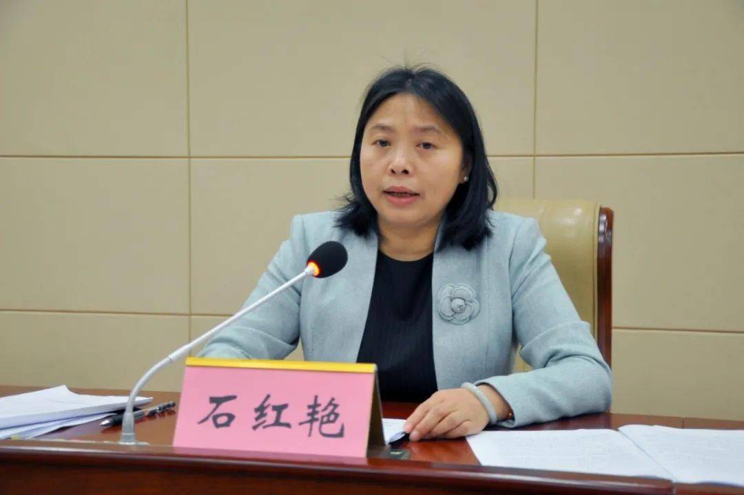 莫桦白松涛对全市大数据发展和政务服务工作作出批示突