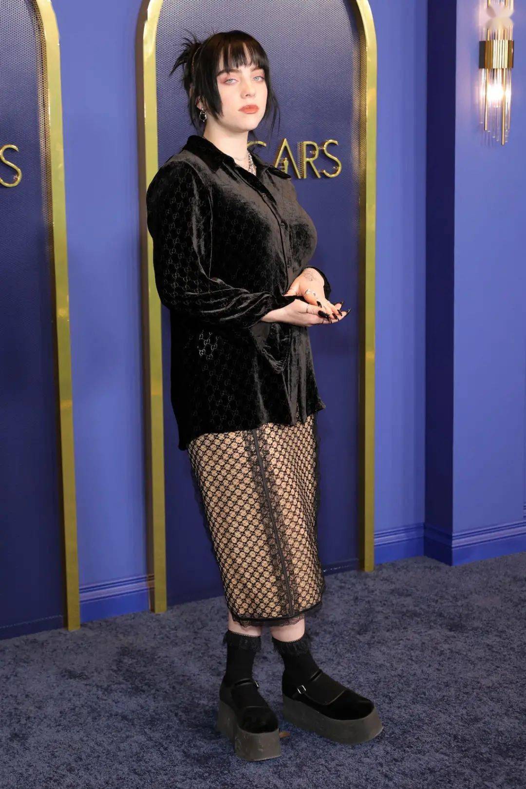 Billie Eilish 和迪士尼合作的电影来了！_搜狐网