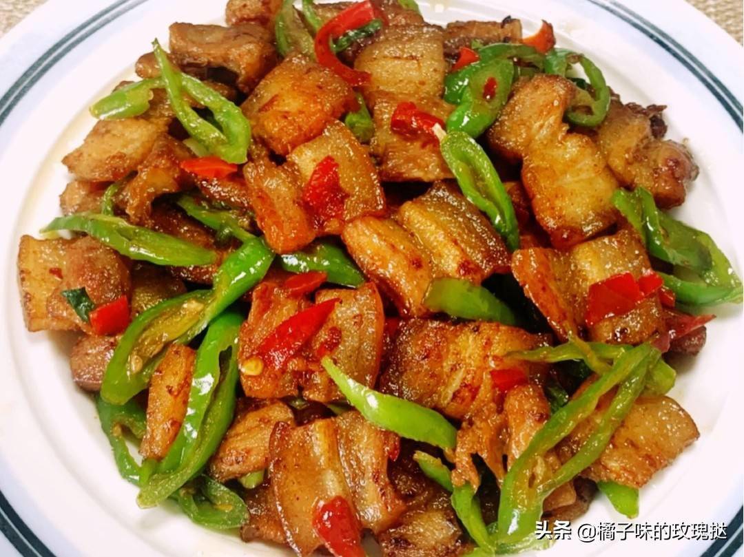 俗称米饭杀手的家常菜推荐尖椒炒五花肉蒜香蟹柳条干煸豆角