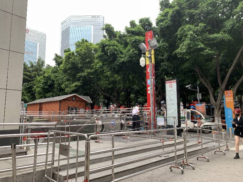 廣州天河廣和路部分區域圍蔽管理,市民有序進行核酸檢測_工作_體育